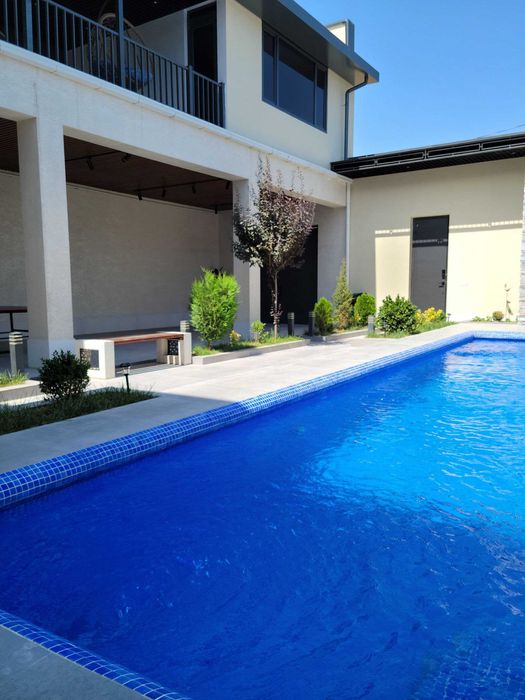 "Corner House" (дача арендага) без посредников.