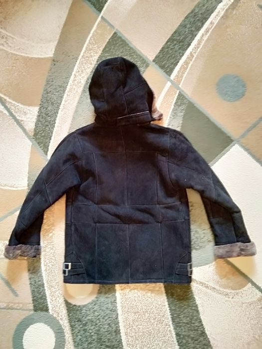 Продам качественную дублёнку для мальчика