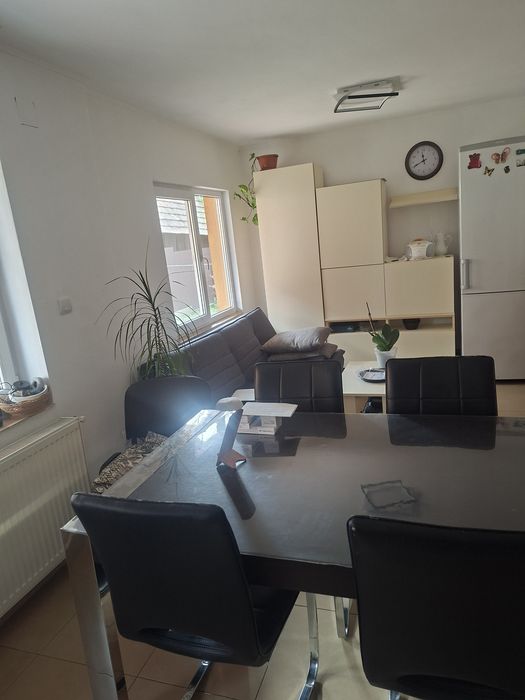 Se vinde casa in Crăciunelu de jos