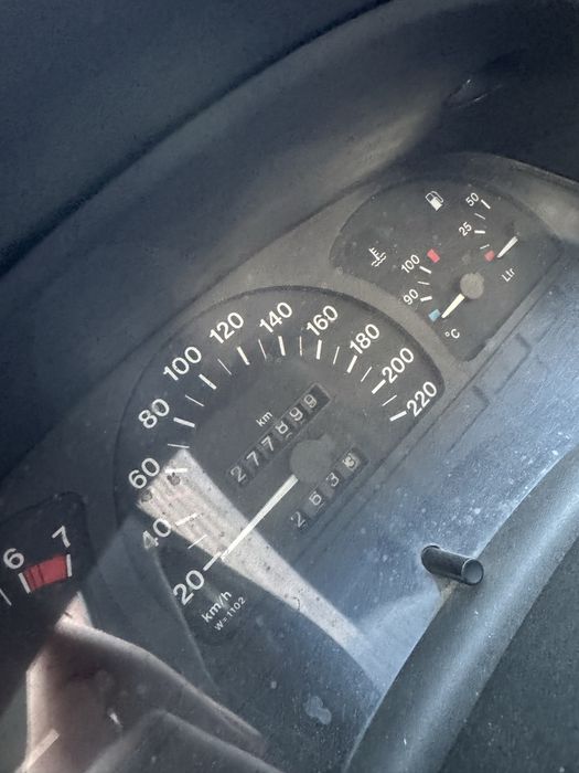 Opel Astra F Caravan 1.4 benzina avariat