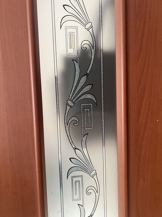 Продаю межкомнатные двери