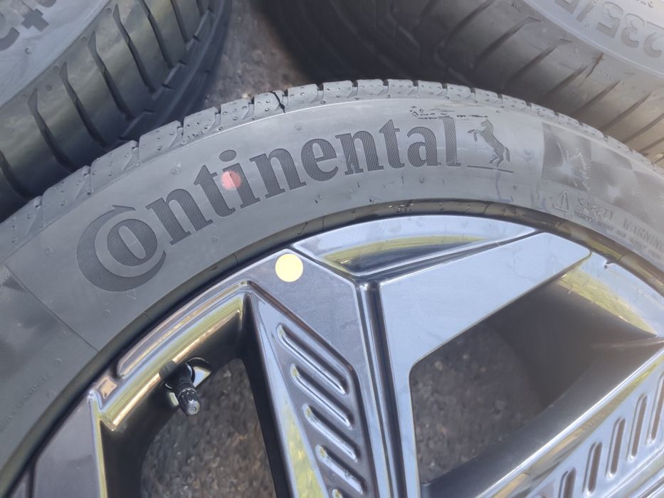 235/50/19" 4бр Continental premium contact 6,dot2923
