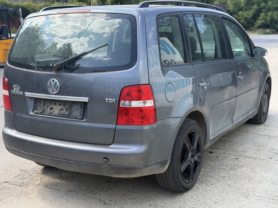 Фв тауран 1.9тди 105 коня на части / vw touran 1.9tdi BLS