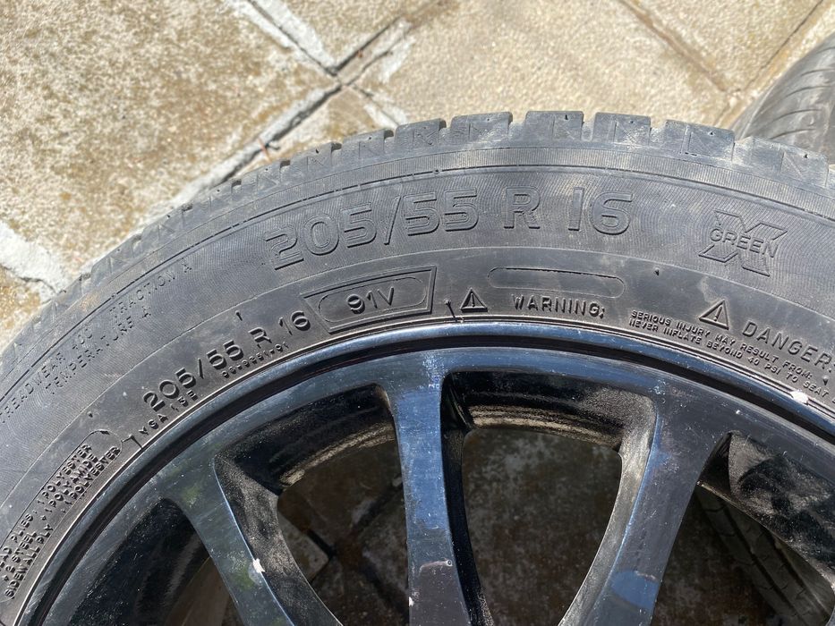 Гуми с джанти 16 цола