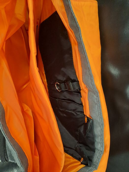 Geantă pentru laptop