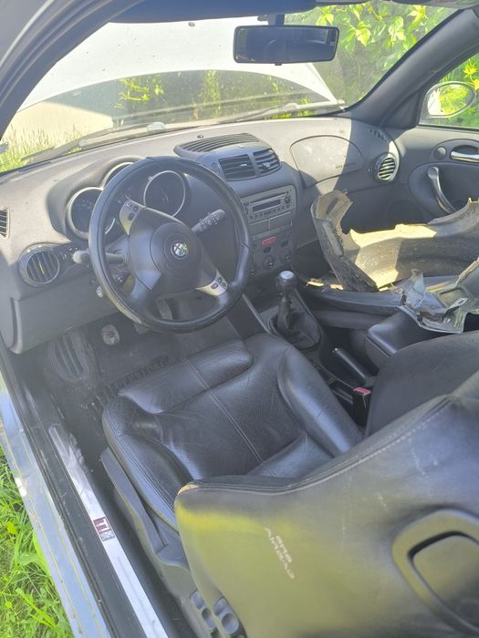 Alfa Romeo 147 1.9jtdm TI  на части