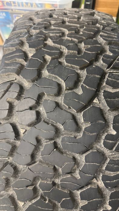 Гуми 275/70/16 BF Goodrich All terrain