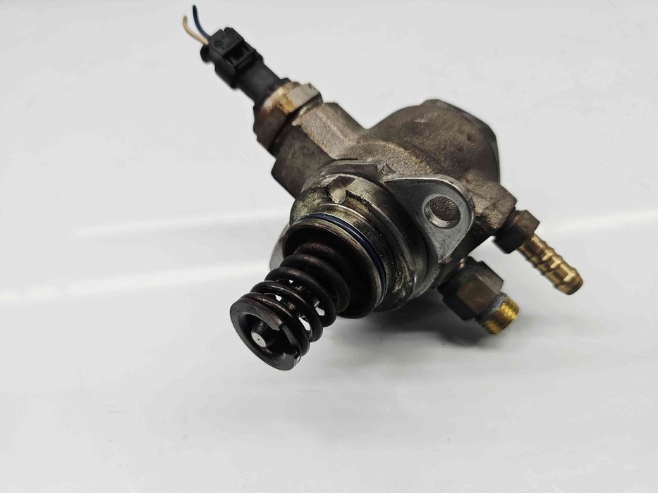 Pompa inalta presiune  Volkswagen Golf 6 (5K1) [Fabr 2009-2013] 03C127