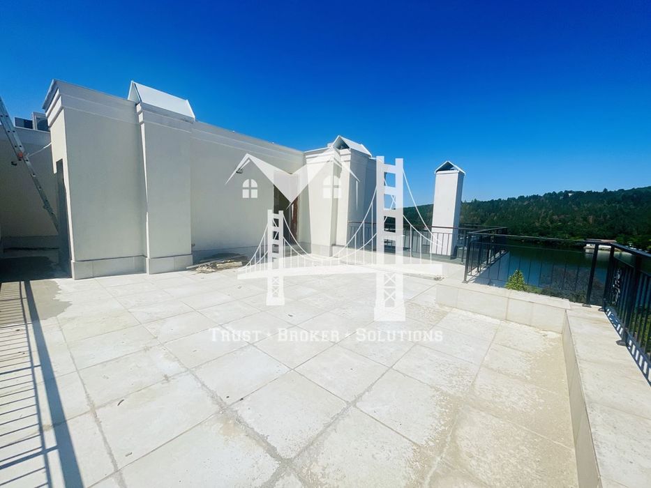 Продава се Тристаен апартамент в София, м-т Детски град - 127 кв.м за 2588 €/кв.м - Снимка #2