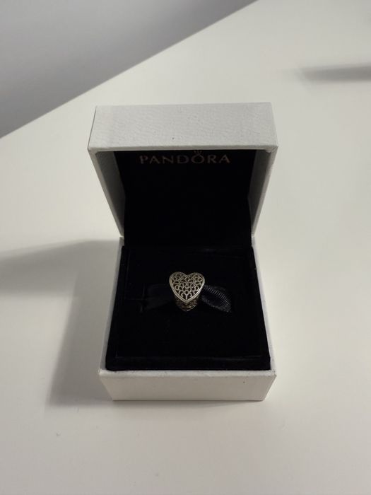 Гривна пандора + талисмани