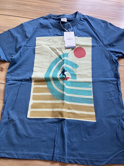 Нова мъжка тениска