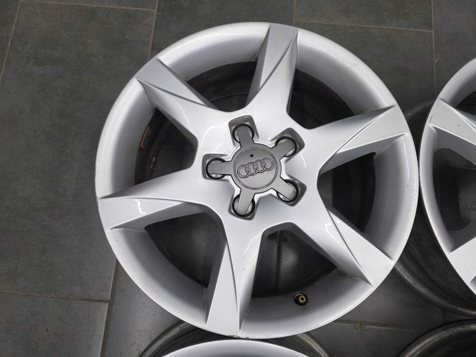 Джанти 16 - Audi