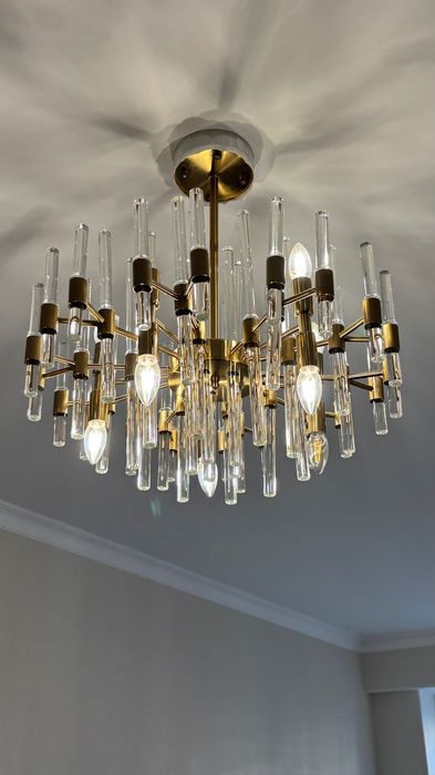 Люстры продам в хорошем состоянии