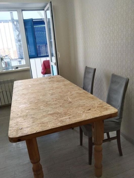 Продам Кухонный стол