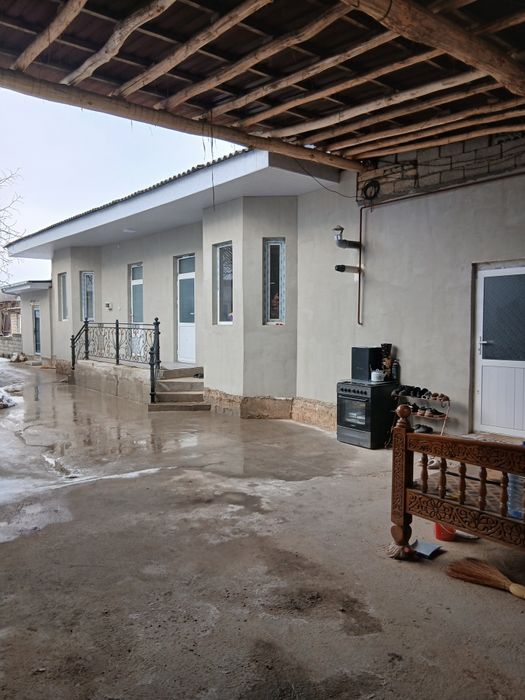 Ховли 4 сотиг 3хона янги ремонт