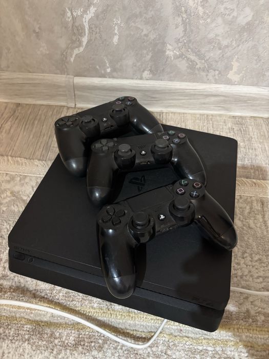 playstation 4 slim