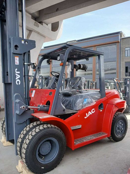 Вилочный Погрузчик Авто Кара Avto Kara  7 тонный JAC