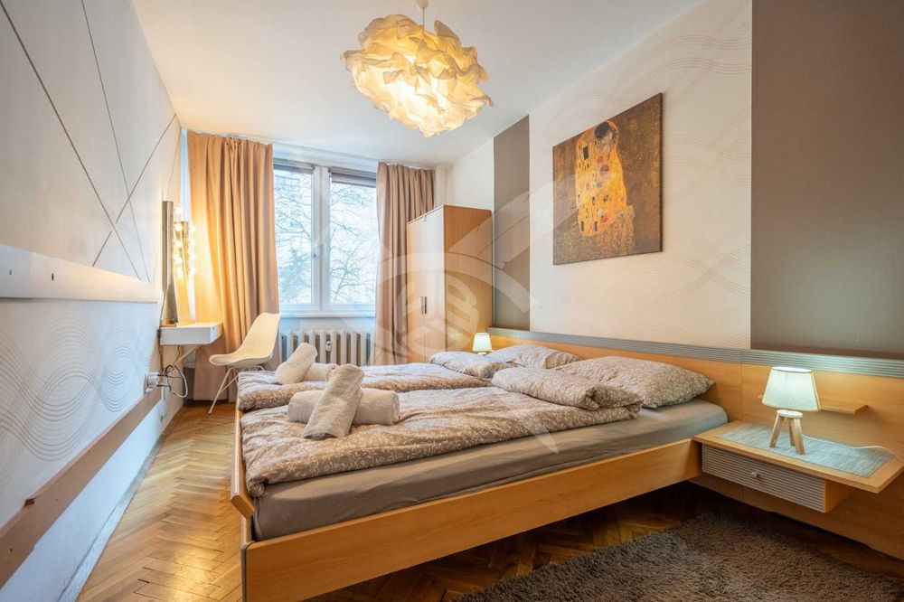 Дава се под наем Тристаен апартамент в София, Иван Вазов - 90 кв.м за 850 € - Снимка #4