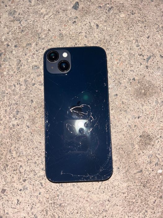 Прдам айфон 14 plus ,128 gb