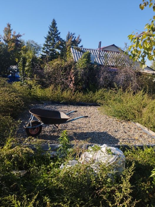 Продам дачу  на мирном.