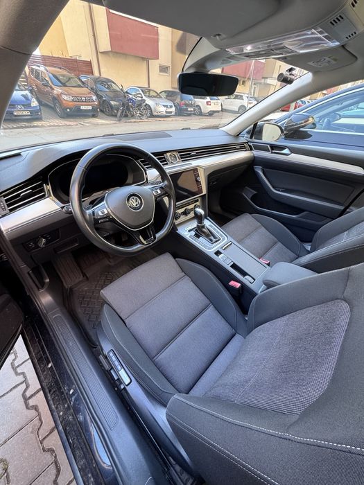 Volkswagen Passat 2.0BiTdi 4Motion - DSG/Matrix/ACC/Panoramic/Virtual cockpit