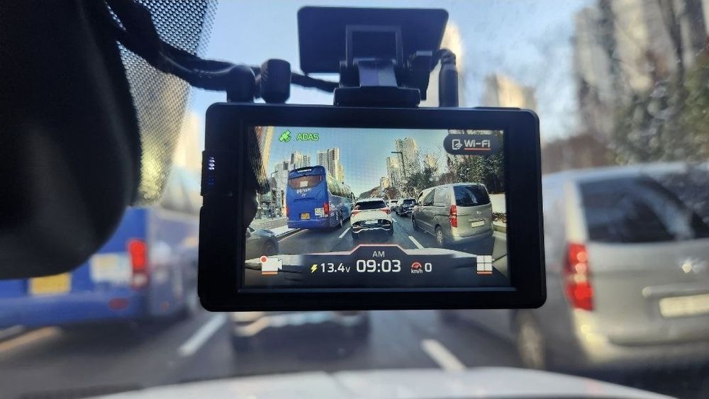 Kia Carnival HEV 9seater Nobless