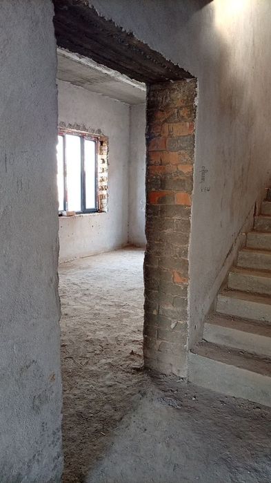 10 йилгача Насия савдога Учкахрамонда коттеджлар КАДАСТР БОР