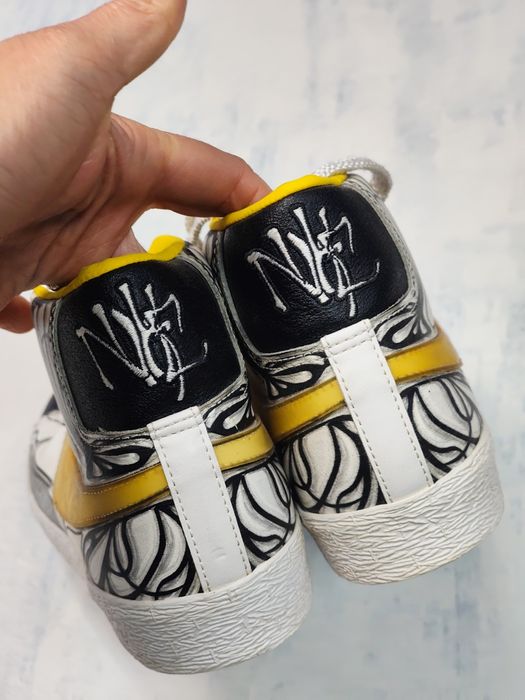 маратонки Nike Blazer High Premium Futura,40 номер,нови, Adidas