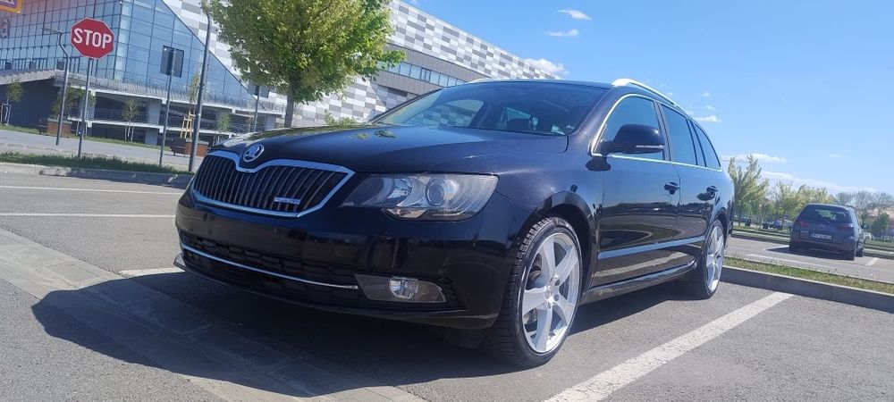 Se vinde SKODA Superb 2015 FULL