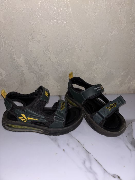 Сандальи для мальчика 33 размер