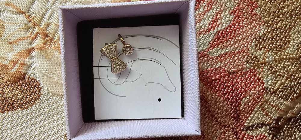 Продам серьги каффы