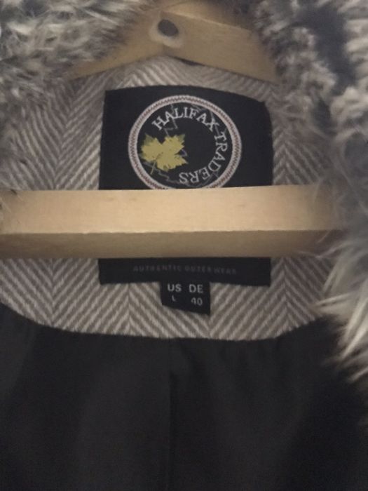 Пальто 48 размера! Городская классика!