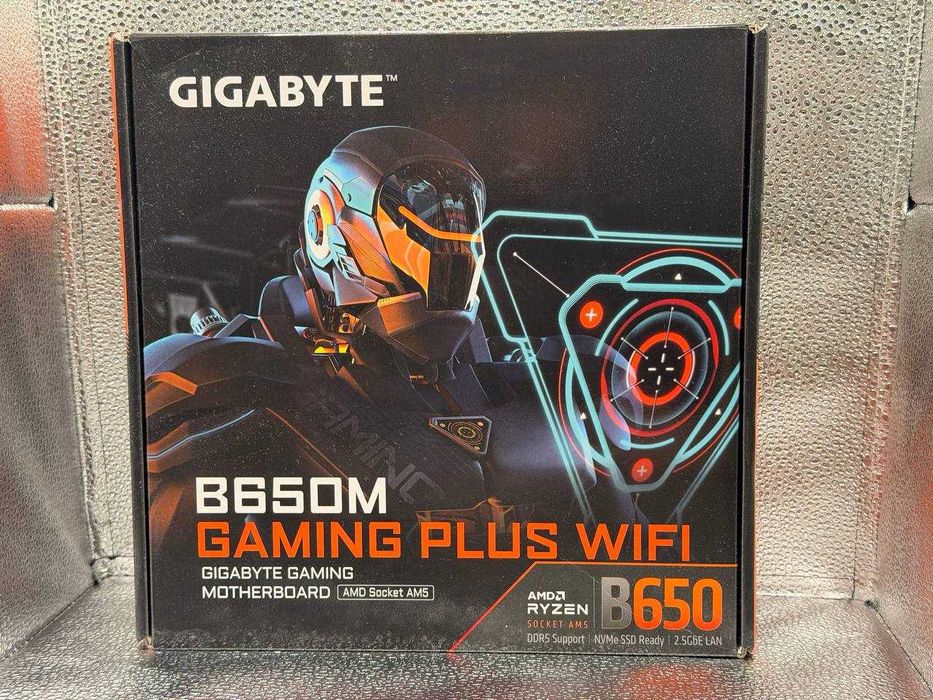 Продаётся новый комплект для AMD Gigabyte B650M ddr5 16gb rgb