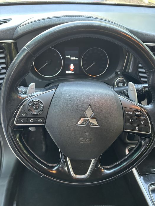 Mitsubishi Outlander 2018 diesel cutie automata