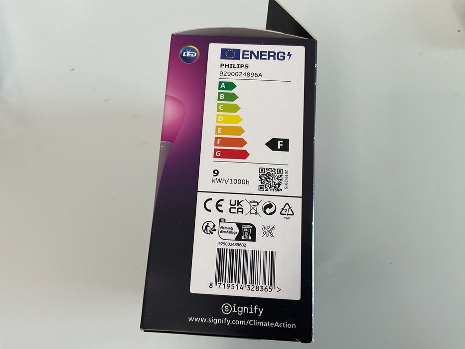 SET 2x bec LED dimabil Philips Hue White And Color Ambience E27