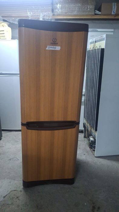 Продам холодильник