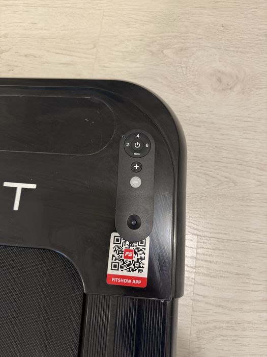 Banda de mers/alergat -Walking tredmill