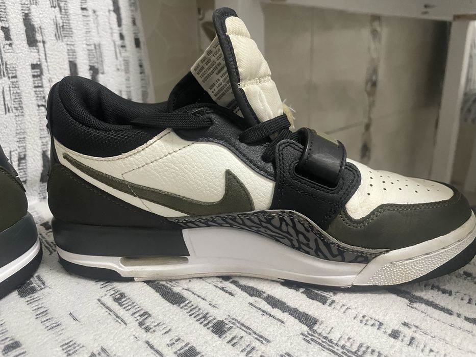 Nike Air Jordan Legacy . Nr. 38.Cm 24