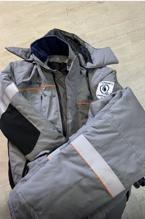 Арнайы қысқы куртка