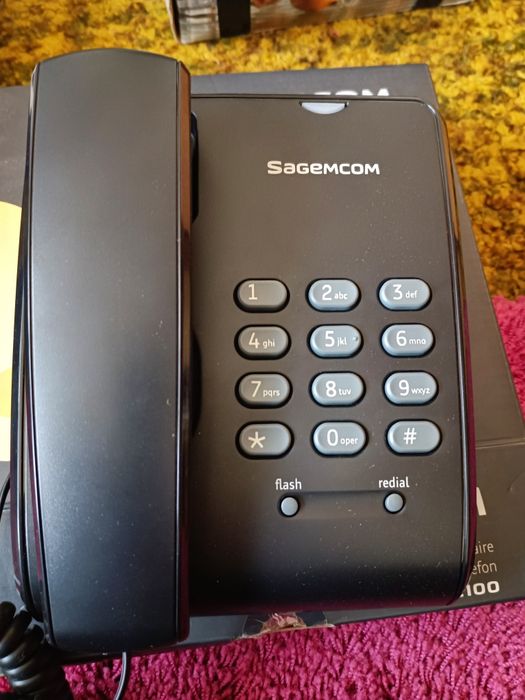 Стационарни домашни телефони