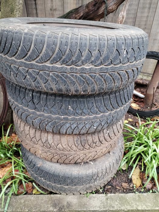 Зимни гуми с джанти за ситроен