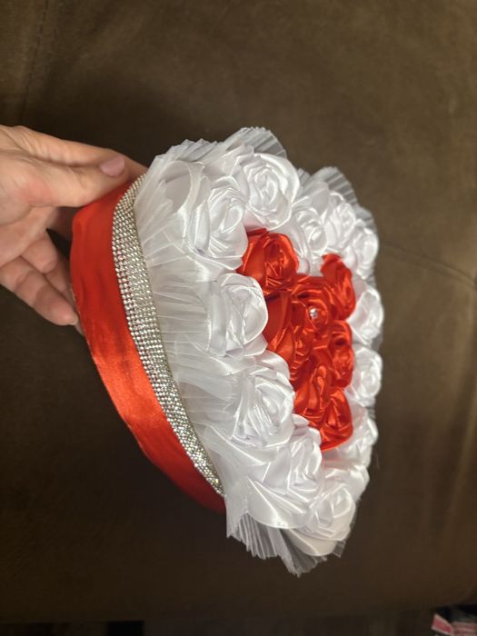 Букет сатенени рози