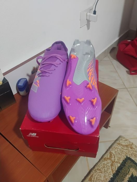 Ghete fotbal stadion New Balance nepurtate