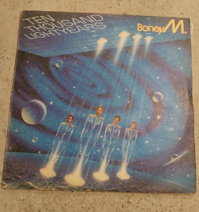 Грамофонни плочи на известни изпълнители