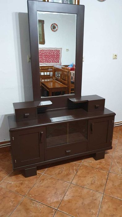 Mobila dormitor clasic, reconditionat din lemn masiv