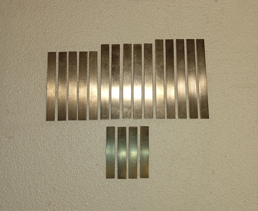 Клапана пластинчатые- пластинки для поршневых компрессоров.