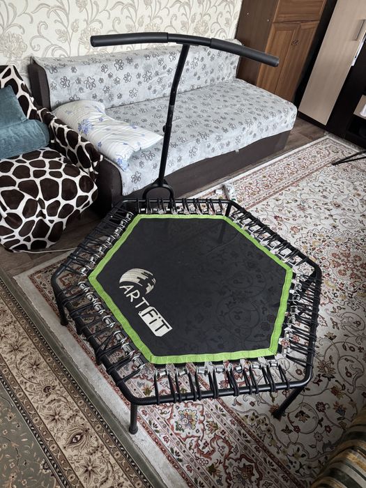 Фитнес батут, джампинг