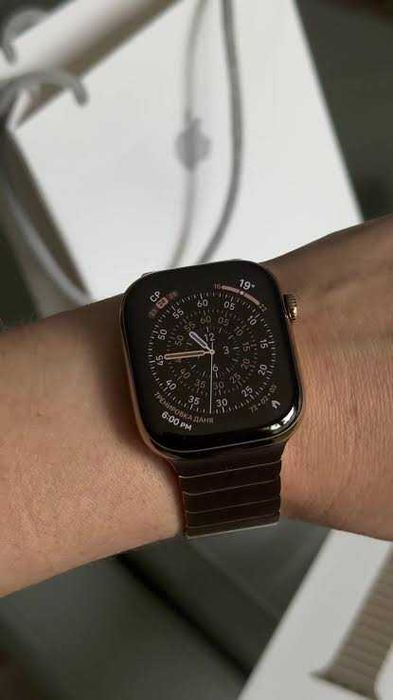 Apple Watch Series 11 Titanium Gold Milanese Link 46 GPS+Celullar США