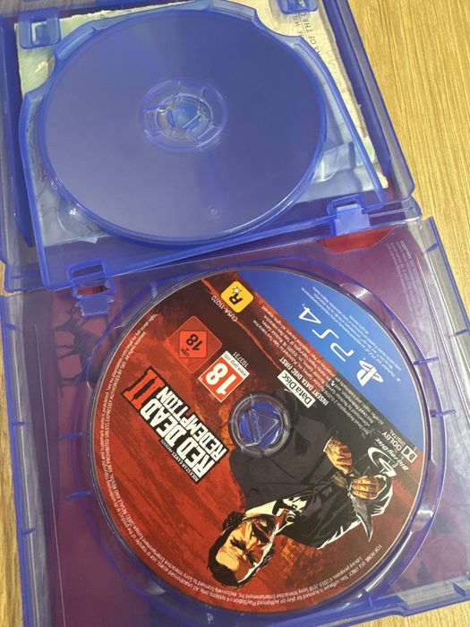Игровой диск на PS4 Red Dead Redemption 2
