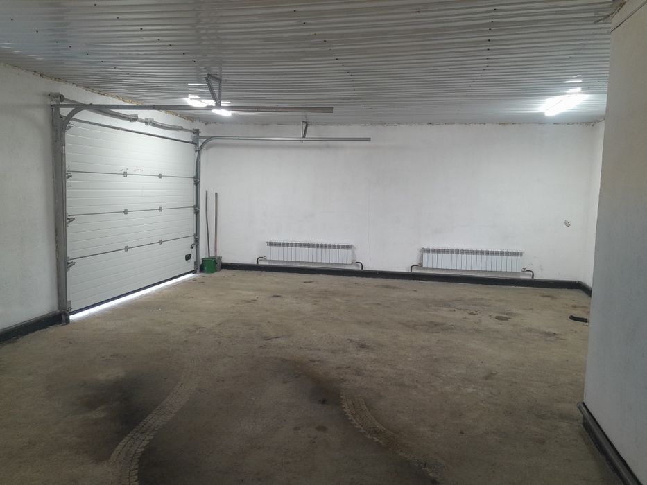 Сдаётся тёплый гараж ремонт автомашин